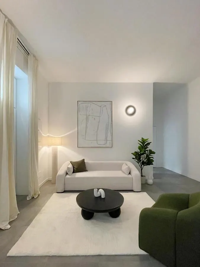 Casa Unica Milano - Spacious & Contemporary Apartment - Bullona I Italy