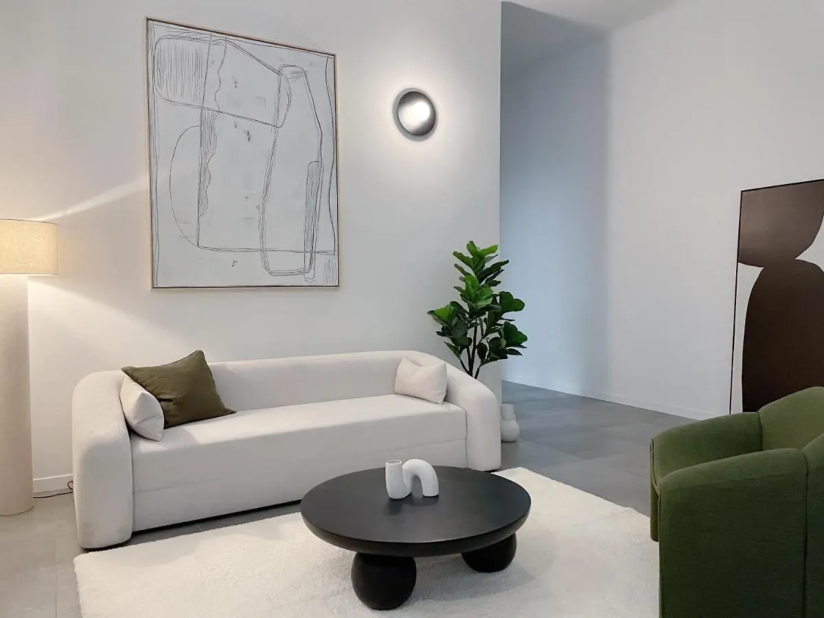 Casa Unica Milano - Spacious & Contemporary Apartment - Bullona I Italy